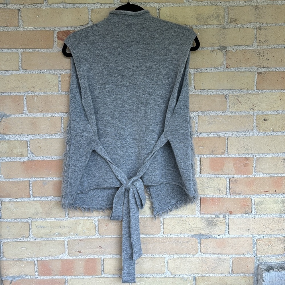 Sarah Pacini Gray Textured Mohair Sweater Vest - Picture 6 of 6